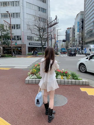 Loose-fitting shirred puff ribbon blouse (2c)