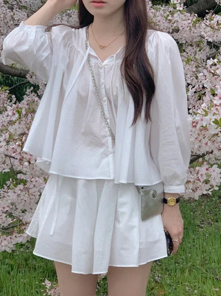 Loose-fitting shirred puff ribbon blouse (2c)