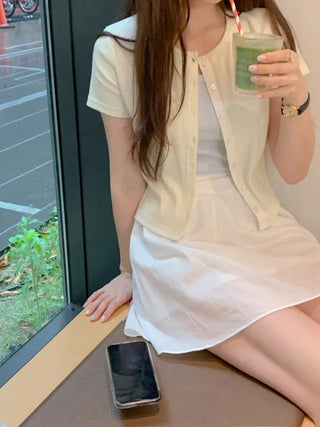 U-neck ribbed sleeveless top (3c)