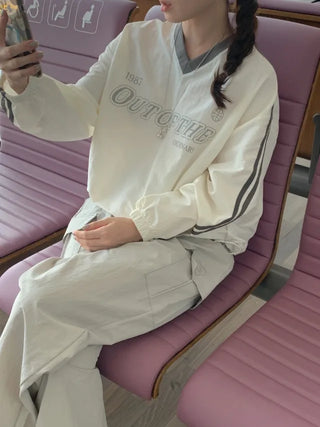 Autumn Loose Fit V-Neck Nylon Sweatshirt