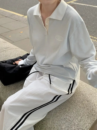 Long-sleeved colored T-shirt