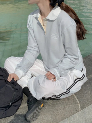 Long-sleeved colored T-shirt