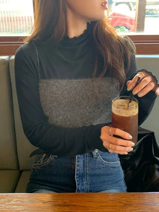 Spandex frill inner turtleneck