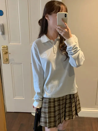 Long-sleeved colored T-shirt