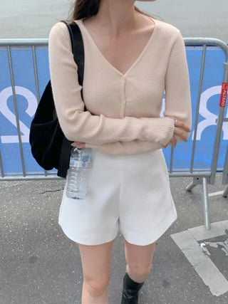 V-neck ribbed cardigan
