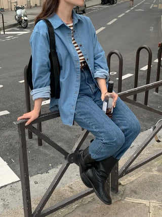 Loose-fit denim shirt
