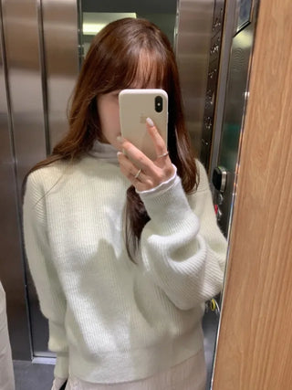 Loose-fit cropped round knit