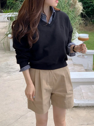 Cropped V-neck loose-fit sweatshirt (4c)