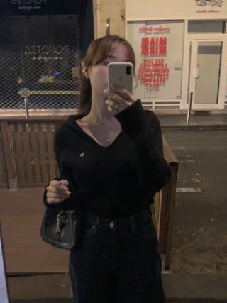 Mood Rib V-Neck Whole Garment Sailor Knit