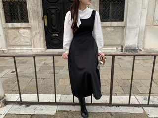 Ribbon scarf tie blouse