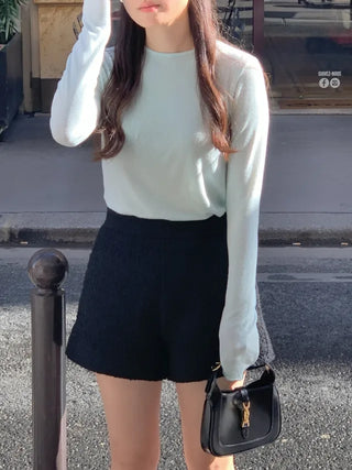 Frilled round innerwear