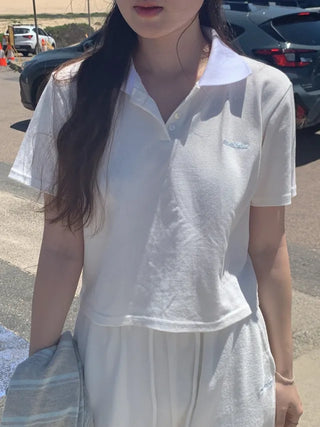 Short-sleeved polo shirt
