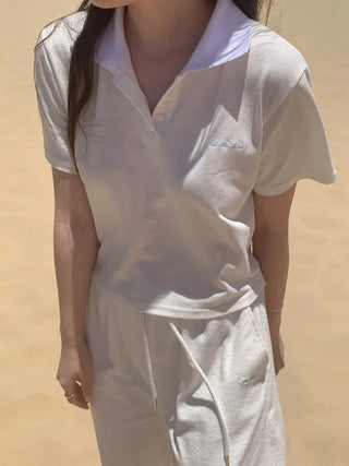 Short-sleeved polo shirt