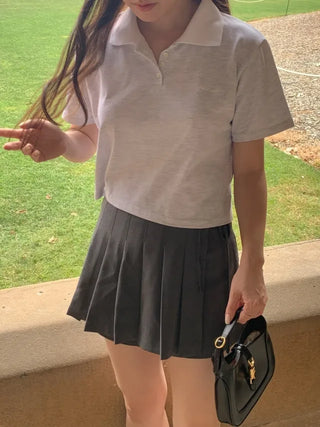 Short-sleeved polo shirt