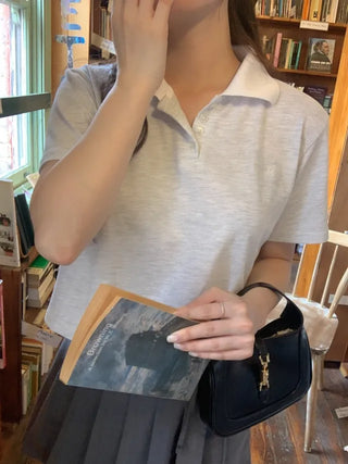 Short-sleeved polo shirt
