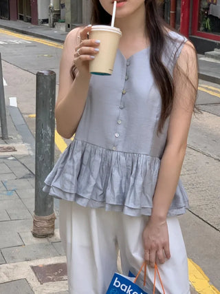 V-neck frill sleeveless blouse