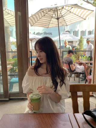 Shirred puff sleeve short-sleeved blouse