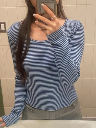 Long-sleeved U-neck ribbed striped T-shirt