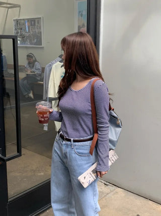 Long-sleeved U-neck ribbed striped T-shirt