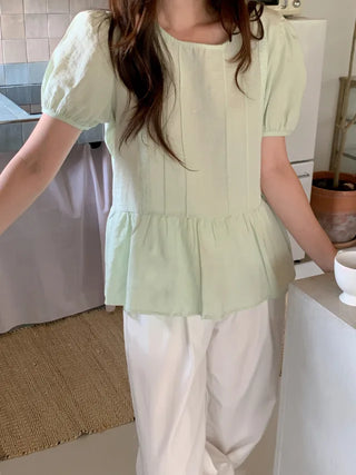 Lace frill puff short-sleeved layered blouse
