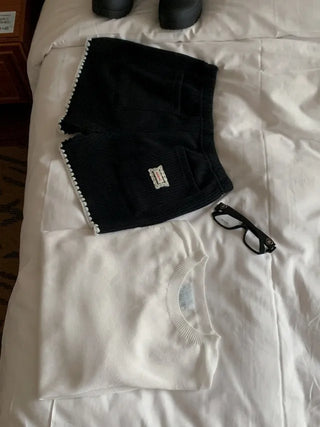 Elastic stitch ribbed shorts