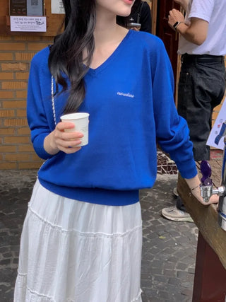 Loose-fitting long-sleeved knit