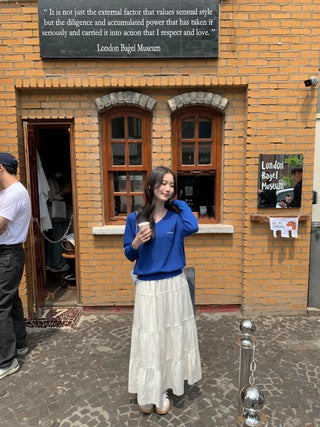 Loose-fitting long-sleeved knit
