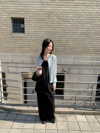 Classic modern wide denim pants