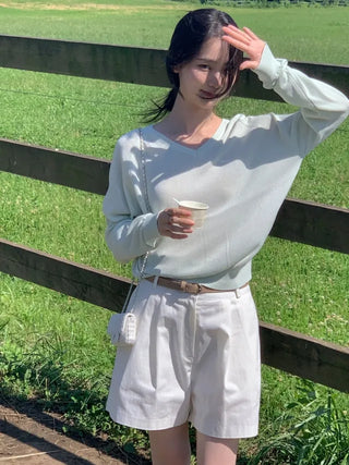 Loose-fitting long-sleeved knit