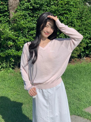 Loose-fitting long-sleeved knit