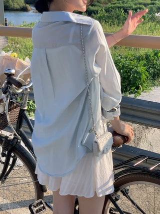 Loose-fit summer shirt