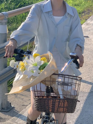 Loose-fit summer shirt