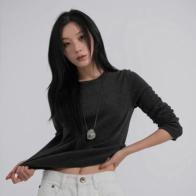 Mia Standard Round Long Sleeve T-shirt