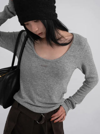 Raon Deep U-Neck Wool Angora Tee