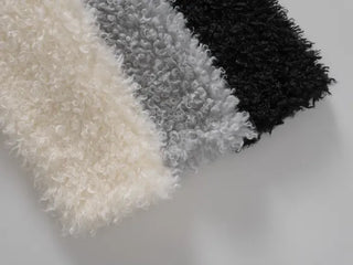 Ano Fluffy Round Buttonless Fur Jacket