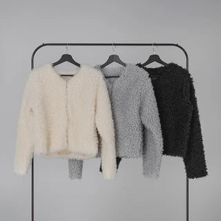 Ano Fluffy Round Buttonless Fur Jacket