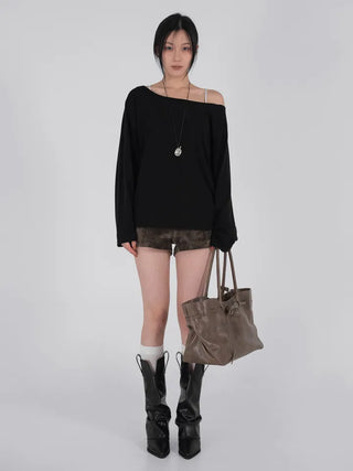 Mar Minimal Elastic Suede Low-Rise Shorts