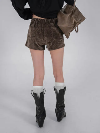 Mar Minimal Elastic Suede Low-Rise Shorts