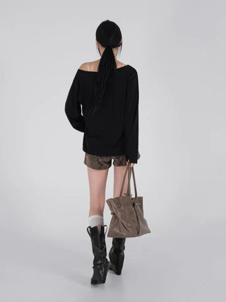 Mar Minimal Elastic Suede Low-Rise Shorts