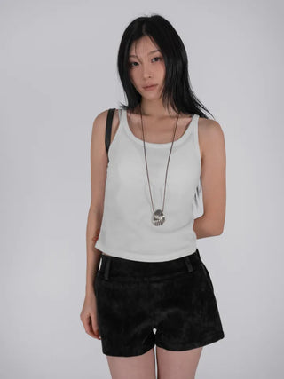 Mar Minimal Elastic Suede Low-Rise Shorts