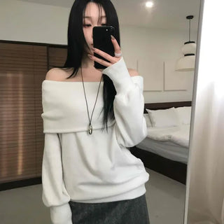 Soft Pull-Down Off Loose Tee