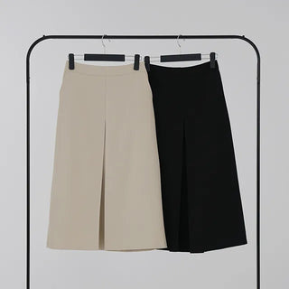 Kaiz A-line Pintuck Long Skirt