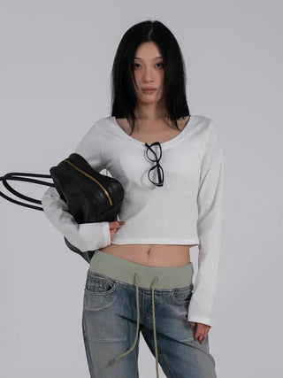 Ar Slim Crop V-Neck Long Sleeve T-Shirt