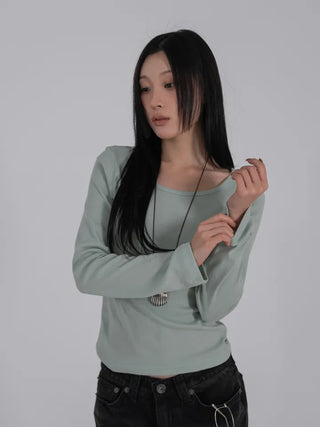 Ano Simple Round Slim Long Sleeve T-shirt