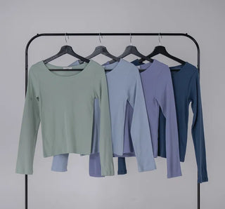 Ano Simple Round Slim Long Sleeve T-shirt