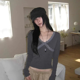 Twist Lace V-Neck Crop Long Sleeve T-Shirt
