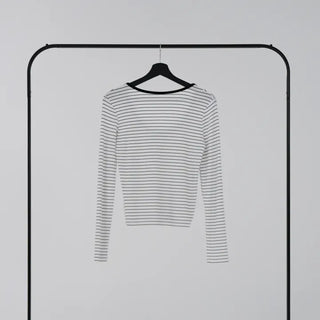 Yeni U-neck Two-way Long Sleeve T-shirt