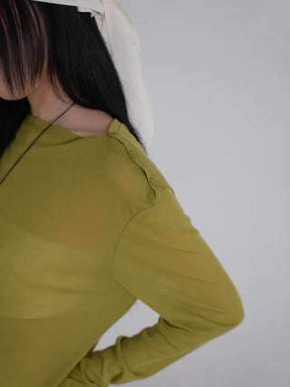 Dion Boat Neck Off-Shoulder Basic Tee