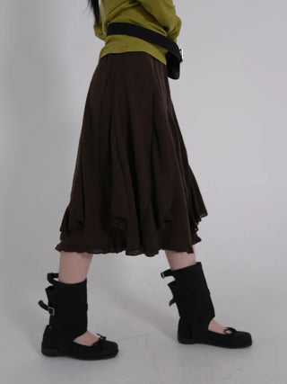 Vero Vintage Asymmetrical Wavy Knit Skirt