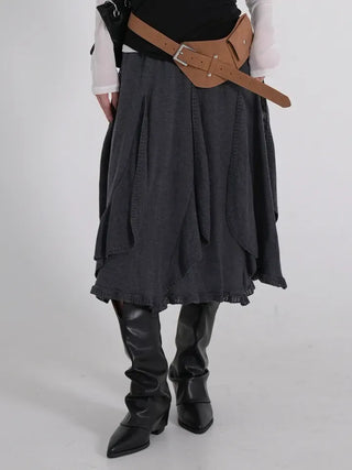 Vero Vintage Asymmetrical Wavy Knit Skirt